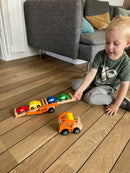 Autotransporter i træ med 4 biler
