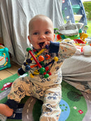 Skwish Babyrangle med trækugler og elastik