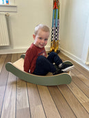 Balancebræt - Dusty green - FLEXA - Fra 6 mdr.