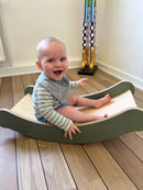 Balancebræt - Dusty green - FLEXA - Fra 6 mdr.