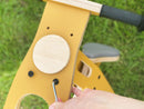 Løbecykel i træ - Mustard - FLEXA - Fra 3 år