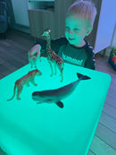 Kube med LED lys - 16 farver - 40 x 40 cm - inkl fjernbetjening.