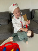 Doktor udklædning inkl. hat - Passer fra 3-6 år.