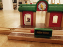 BRIO 33578 Togstation m/ optagefunktion - BRIO World - Fra 3 år. - Billede 1