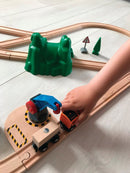 BRIO 33878 - Løft & Læs togbane startsæt - 19 dele - Billede 1