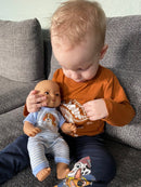 Dukketøj - 32-37 cm - Blåstribet pyjamas - Fra 3 år. - Billede 1
