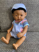 Dukke - ca 38 cm - Dreng - Afrikansk - Fra 3 år. - Billede 1