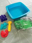 Kinetic Sand - Sandkasse med 455 gram magisk sand - Grøn farve. - Billede 1