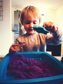Kinetic Sand - Sandkasse med 455 gram magisk sand - Lilla farve. - Billede 1