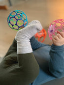 Oball Rattle babylegetøj bold - 1 stk - Ø:9 cm - Fra 0 år. - Billede 1