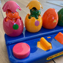 Pop-Up Baby Dinosaurer fra TOLO.