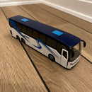 Legetøjsbiler - Hvid Charterbus - 1 stk - 16 cm.