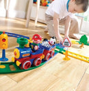 Togbane m 3 figurer TOLO First Friends - Fra 1 år.